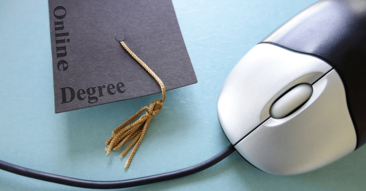 Pros and cons of having an online degree?